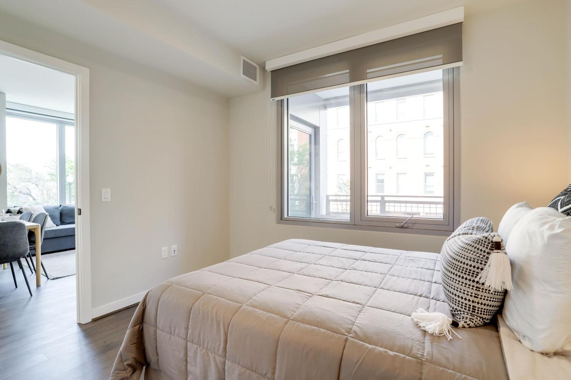 Stylish Condo At Clarendon With Rooftop Views Arlington Eksteriør billede